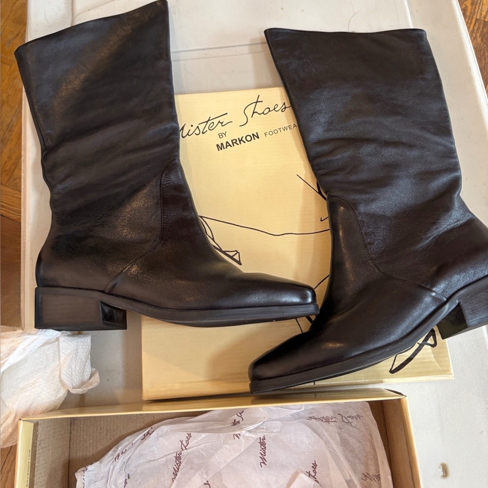 Mister Shoes Suzy Boot Women’s Size 9.5